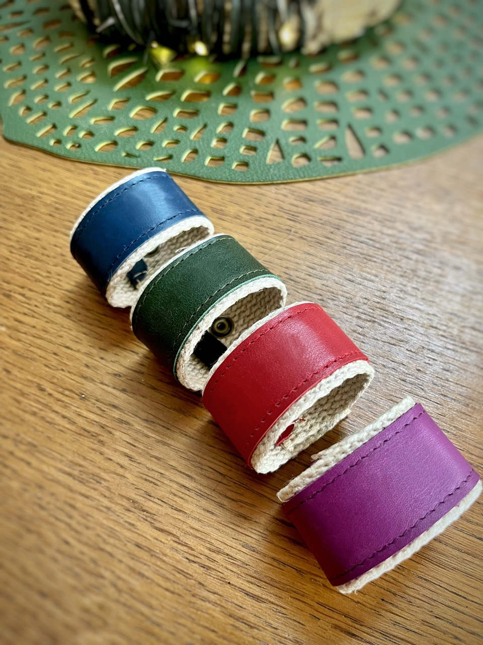 Rond de serviettes en cuir vierge