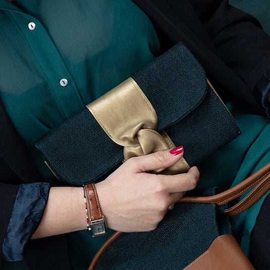 Pochette à rabat en chanvre et cuir