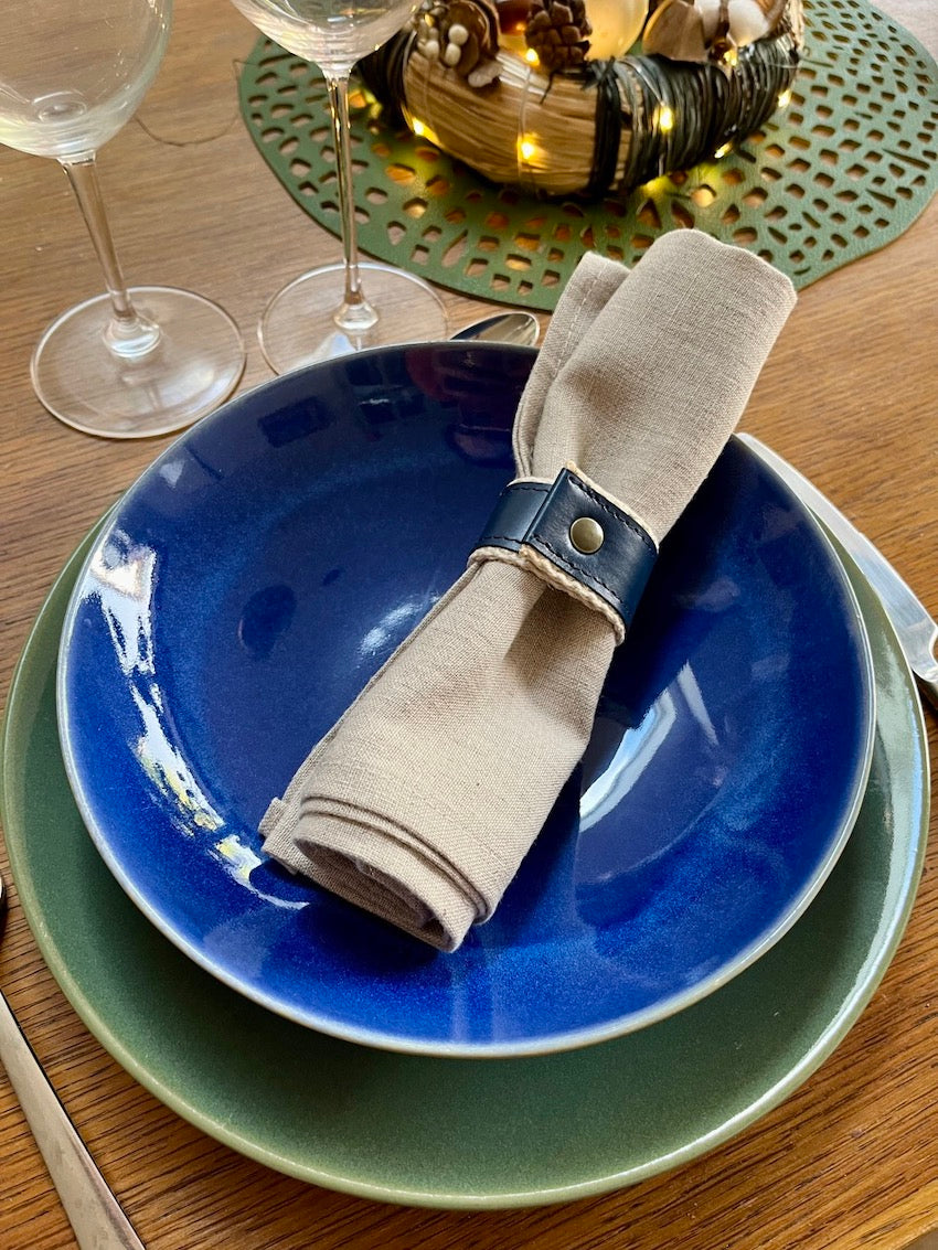 Rond de serviette en cuir vierge