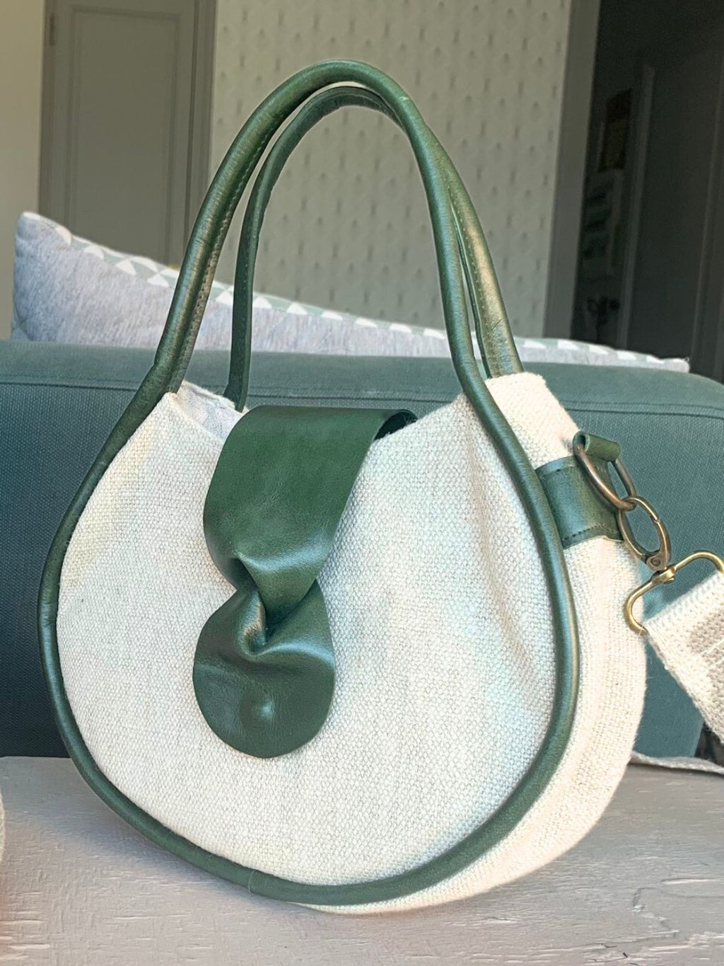 Petit Oval Bandoulière | Chanvre & Cuir