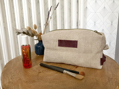 Trousse de toilette en chanvre